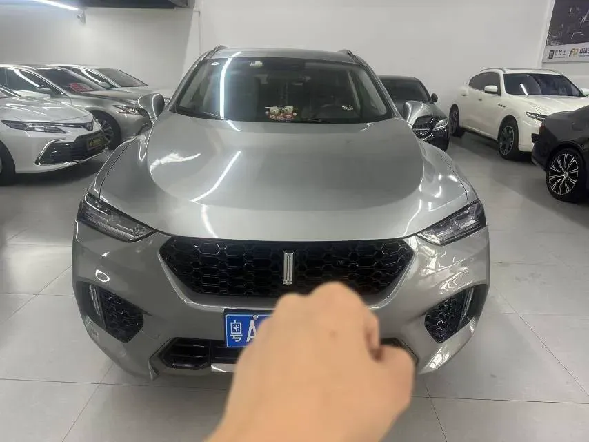 2017 WEY VV7 2.0T 234HP L4 7DCT,autocango,china used car exporter,china ev exporter,chinese used car exporter,chinese used ev exporter