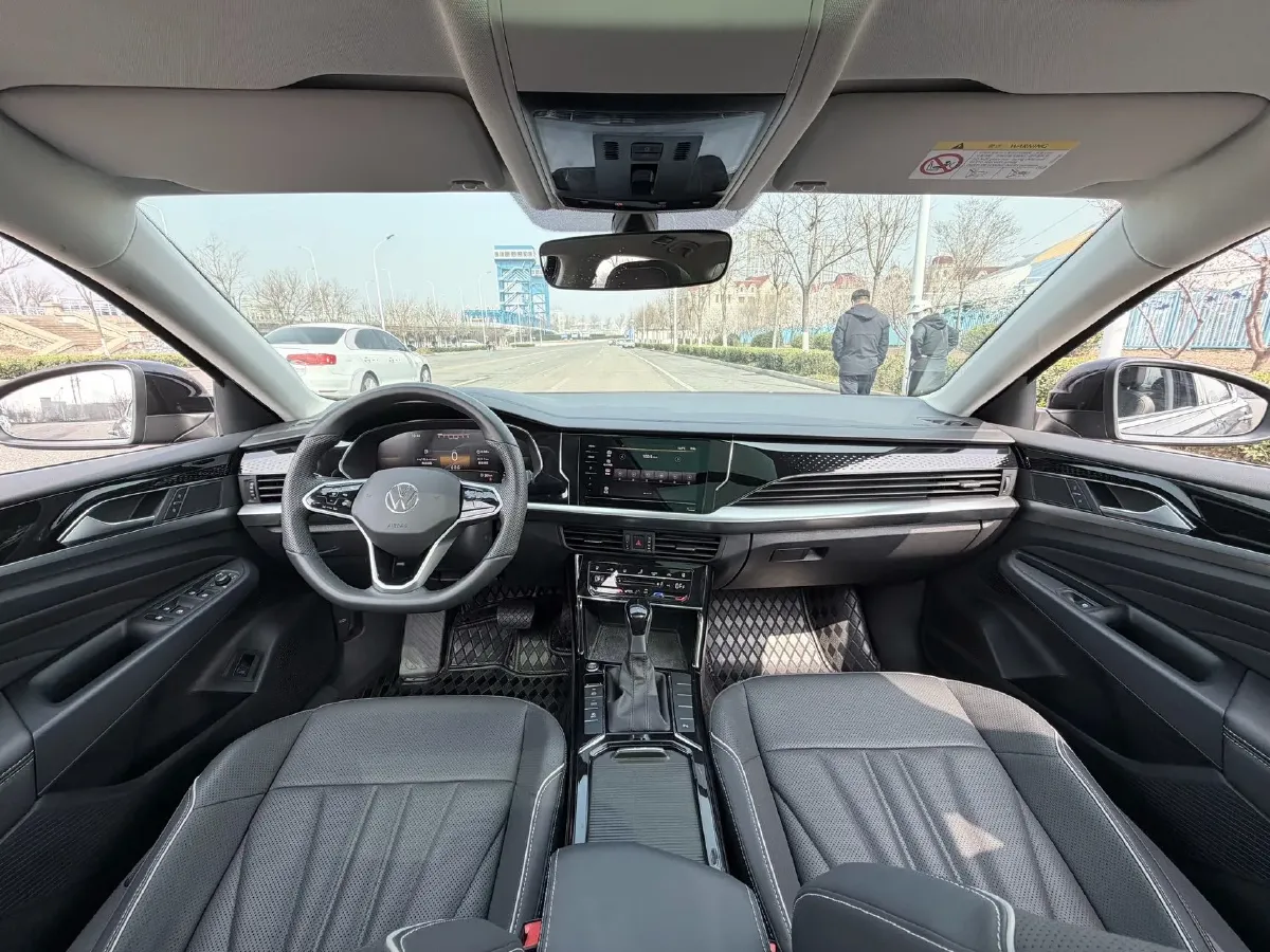 2024 Volkswagen Passat 2.0T 186HP L4 7DCT,autocango,china used car exporter,china ev exporter,chinese used car exporter,chinese used ev exporter