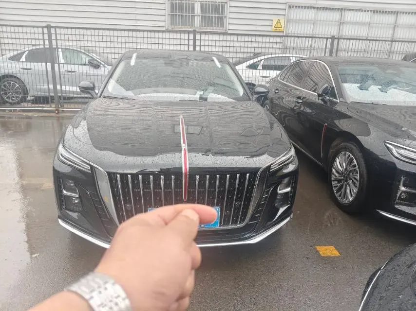 2024 HongQi H5 1.5T 169HP L4 7DCT,autocango,china used car exporter,china ev exporter,chinese used car exporter,chinese used ev exporter