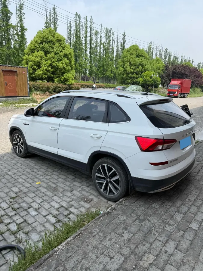 2021 Skoda Kamiq 1.5L 112HP L4 6AT,autocango,china used car exporter,china ev exporter,chinese used car exporter,chinese used ev exporter