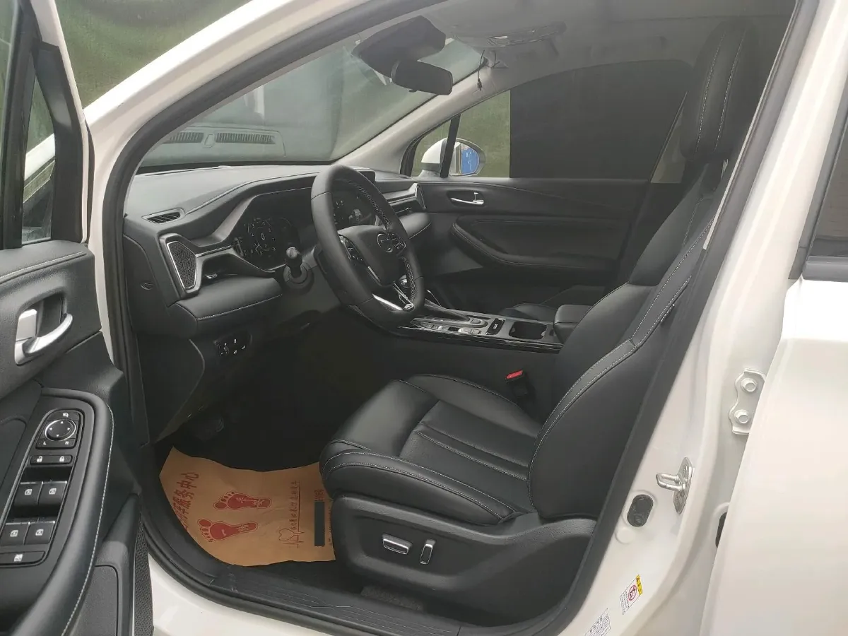 2021 GAC Trumpchi GS4 1.5T 169HP L4 6AT,autocango,china used car exporter,china ev exporter,chinese used car exporter,chinese used ev exporter