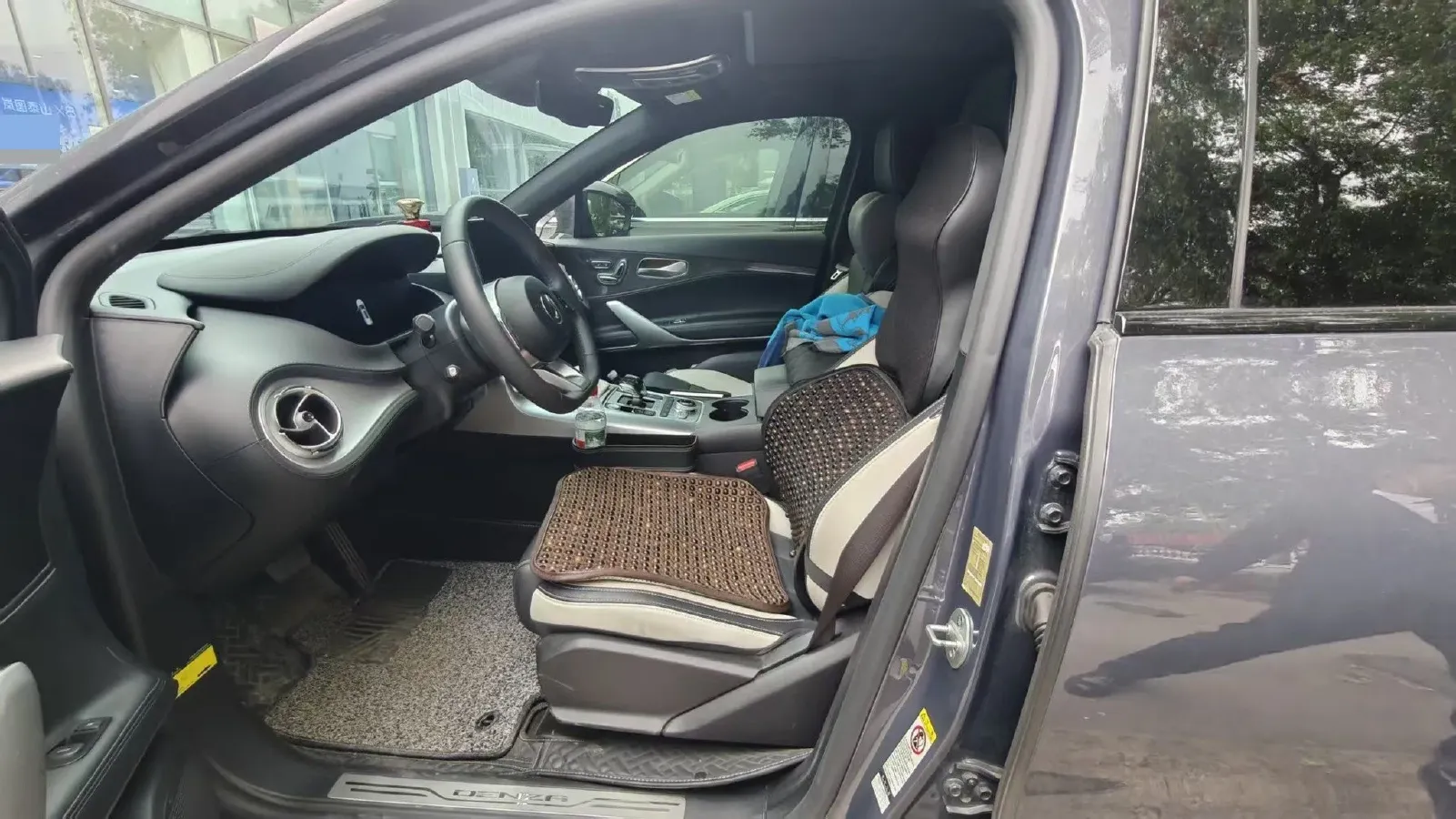 2020 Denza X 2.0T 192HP L4 6DCT PHEV 20KWH,autocango,china used car exporter,china ev exporter,chinese used car exporter,chinese used ev exporter