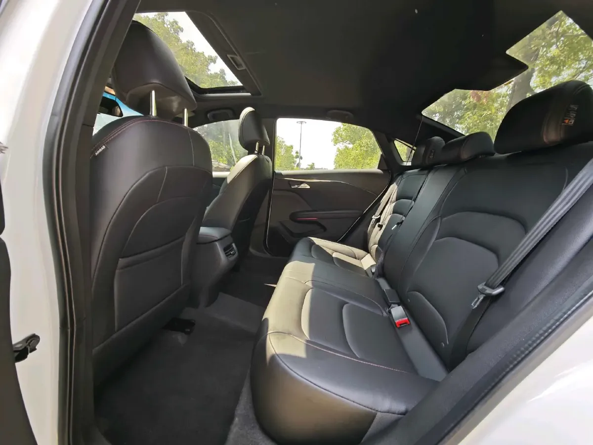 2022 Chevrolet Monza 1.3T 163HP L3 6AT,autocango,china used car exporter,china ev exporter,chinese used car exporter,chinese used ev exporter