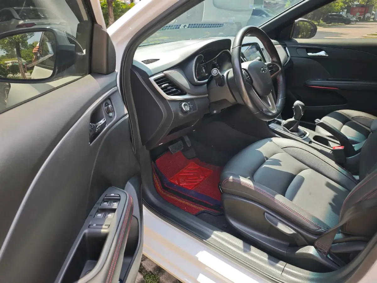 2022 Chevrolet Monza 1.3T 163HP L3 6AT,autocango,china used car exporter,china ev exporter,chinese used car exporter,chinese used ev exporter