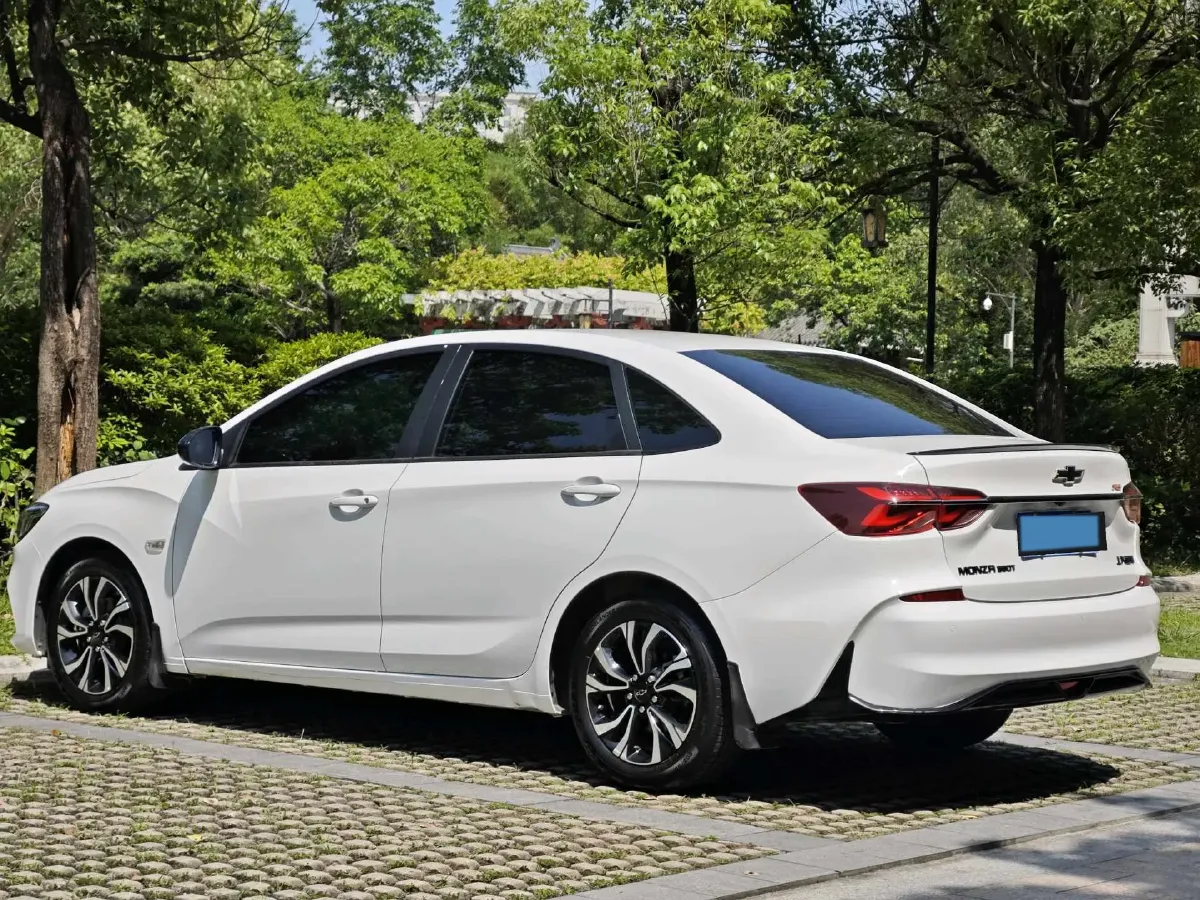 2022 Chevrolet Monza 1.3T 163HP L3 6AT,autocango,china used car exporter,china ev exporter,chinese used car exporter,chinese used ev exporter
