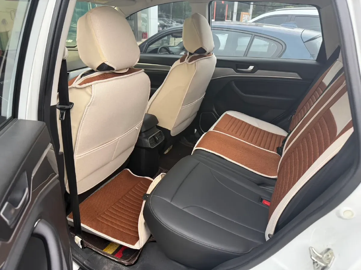 2018 Haval H6 1.5T 150HP L4 6MT,autocango,china used car exporter,china ev exporter,chinese used car exporter,chinese used ev exporter