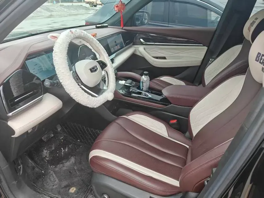 2024 Geely Monjaro 2.0T 238HP L4 8AT,autocango,china used car exporter,china ev exporter,chinese used car exporter,chinese used ev exporter