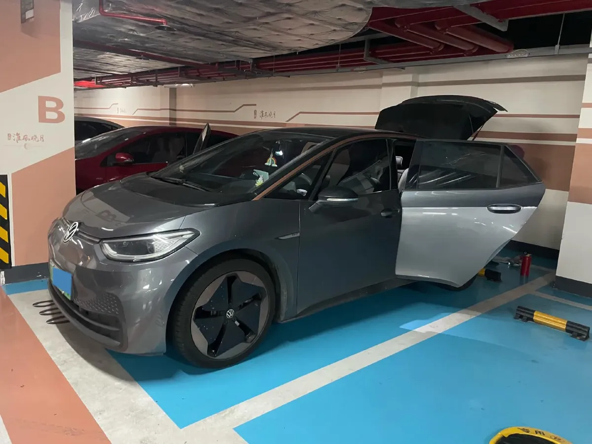2022 Volkswagen ID.3 BEV 57.3KWH,autocango,china used car exporter,china ev exporter,chinese used car exporter,chinese used ev exporter