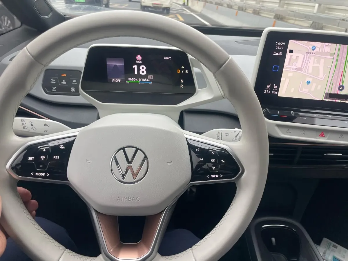 2022 Volkswagen ID.3 BEV 57.3KWH,autocango,china used car exporter,china ev exporter,chinese used car exporter,chinese used ev exporter