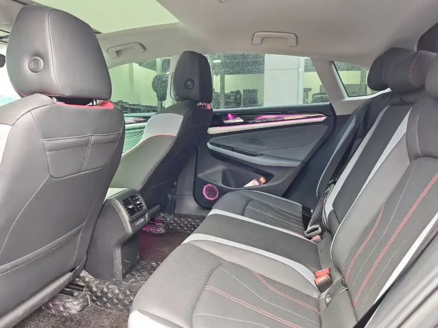 2024 Volkswagen Lamando 1.4T 150HP L4 7DCT,autocango,china used car exporter,china ev exporter,chinese used car exporter,chinese used ev exporter