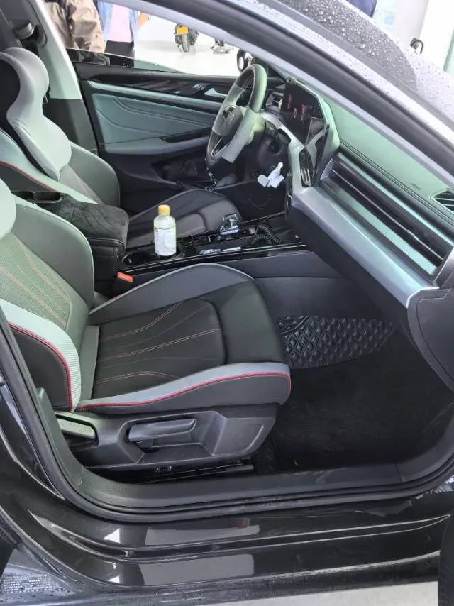 2024 Volkswagen Lamando 1.4T 150HP L4 7DCT,autocango,china used car exporter,china ev exporter,chinese used car exporter,chinese used ev exporter