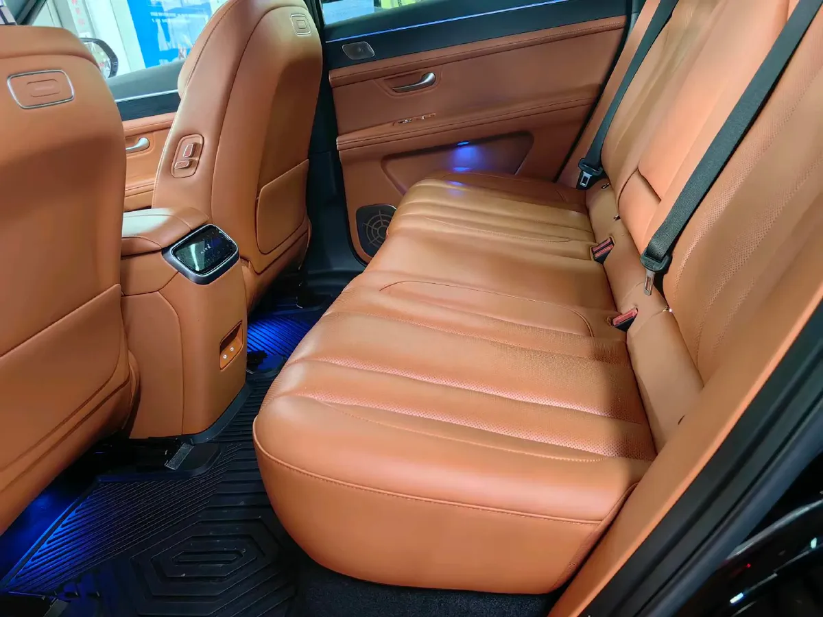 2024 AITO AITO M7 1.5T 152HP L4 REEV 42KWH,autocango,china used car exporter,china ev exporter,chinese used car exporter,chinese used ev exporter