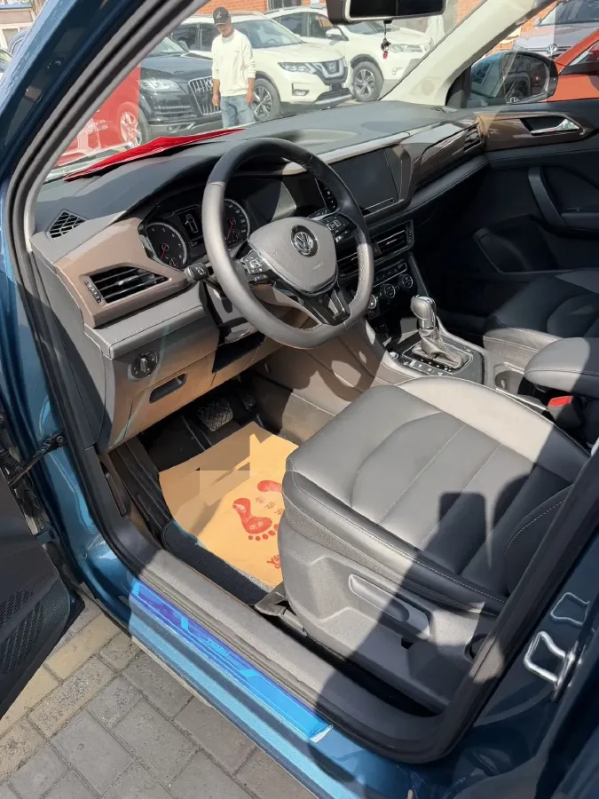 2020 Volkswagen Tharu 2.0T 186HP L4 7DCT,autocango,china used car exporter,china ev exporter,chinese used car exporter,chinese used ev exporter