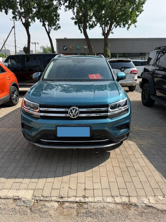 2020 Volkswagen Tharu 2.0T 186HP L4 7DCT,autocango,china used car exporter,china ev exporter,chinese used car exporter,chinese used ev exporter