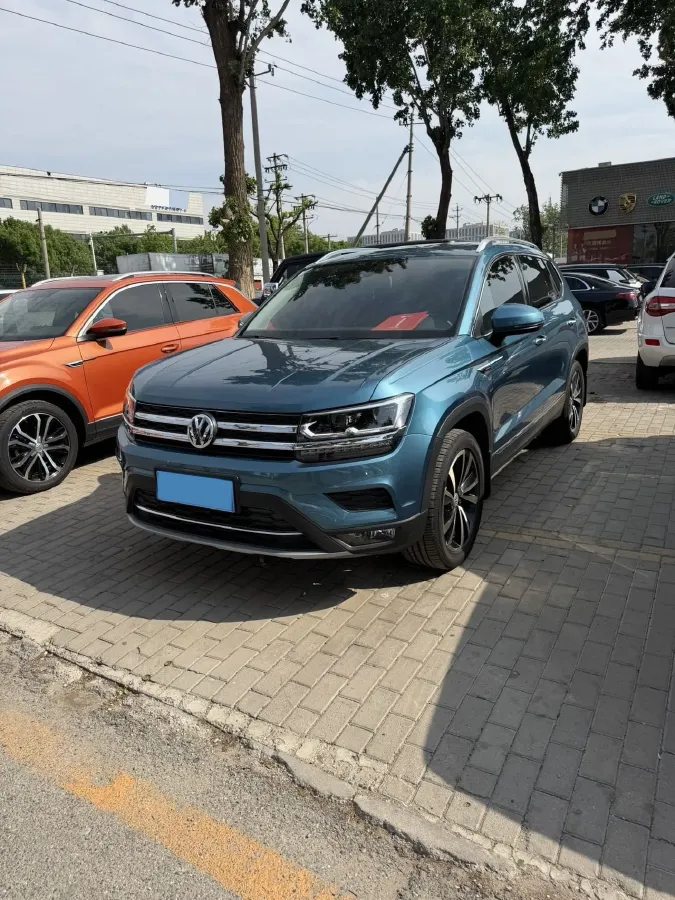 2020 Volkswagen Tharu 2.0T 186HP L4 7DCT,autocango,china used car exporter,china ev exporter,chinese used car exporter,chinese used ev exporter