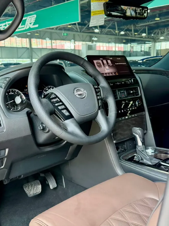 2023 Nissan Patrol 5.6L 400HP V8 7AT,autocango,china used car exporter,china ev exporter,chinese used car exporter,chinese used ev exporter