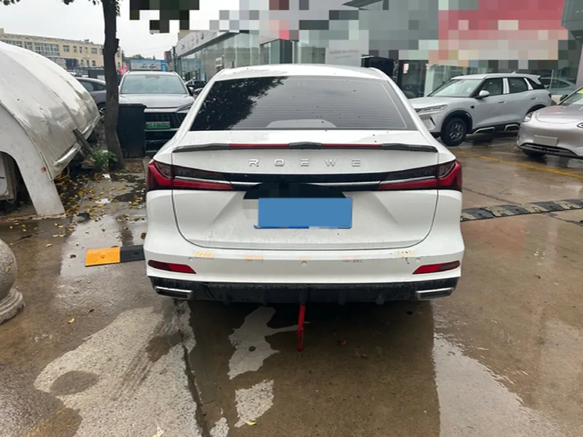 2026 Roewe i5 1.5L 129HP L4 CVT,autocango,china used car exporter,china ev exporter,chinese used car exporter,chinese used ev exporter