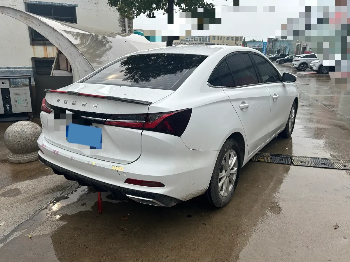 2026 Roewe i5 1.5L 129HP L4 CVT,autocango,china used car exporter,china ev exporter,chinese used car exporter,chinese used ev exporter