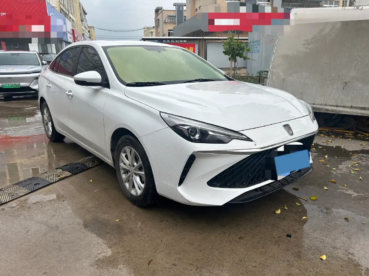 2026 Roewe i5 1.5L 129HP L4 CVT,autocango,china used car exporter,china ev exporter,chinese used car exporter,chinese used ev exporter