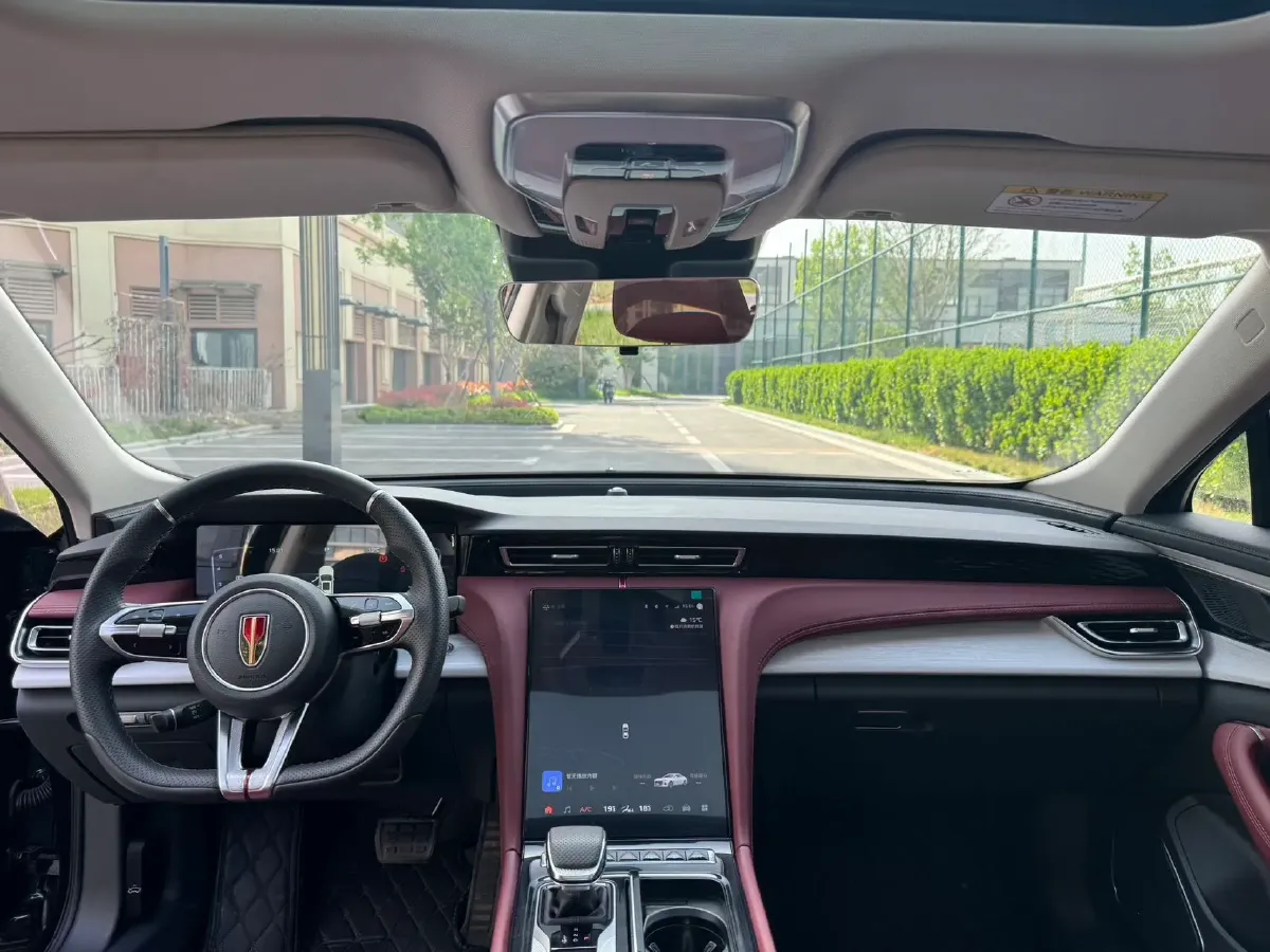 2025 HongQi H5 1.5T 169HP L4 7DCT,autocango,china used car exporter,china ev exporter,chinese used car exporter,chinese used ev exporter