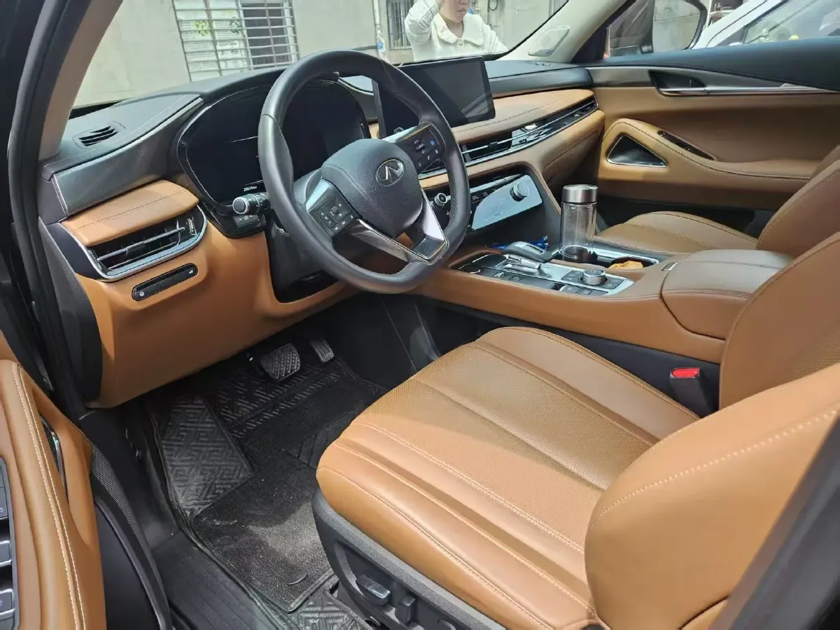 2024 Infiniti QX60 2.0T 252HP L4 9AT,autocango,china used car exporter,china ev exporter,chinese used car exporter,chinese used ev exporter