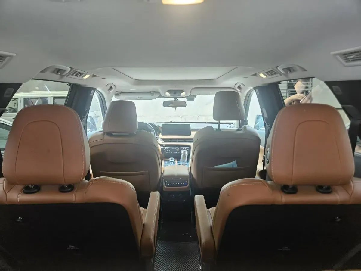 2024 Infiniti QX60 2.0T 252HP L4 9AT,autocango,china used car exporter,china ev exporter,chinese used car exporter,chinese used ev exporter