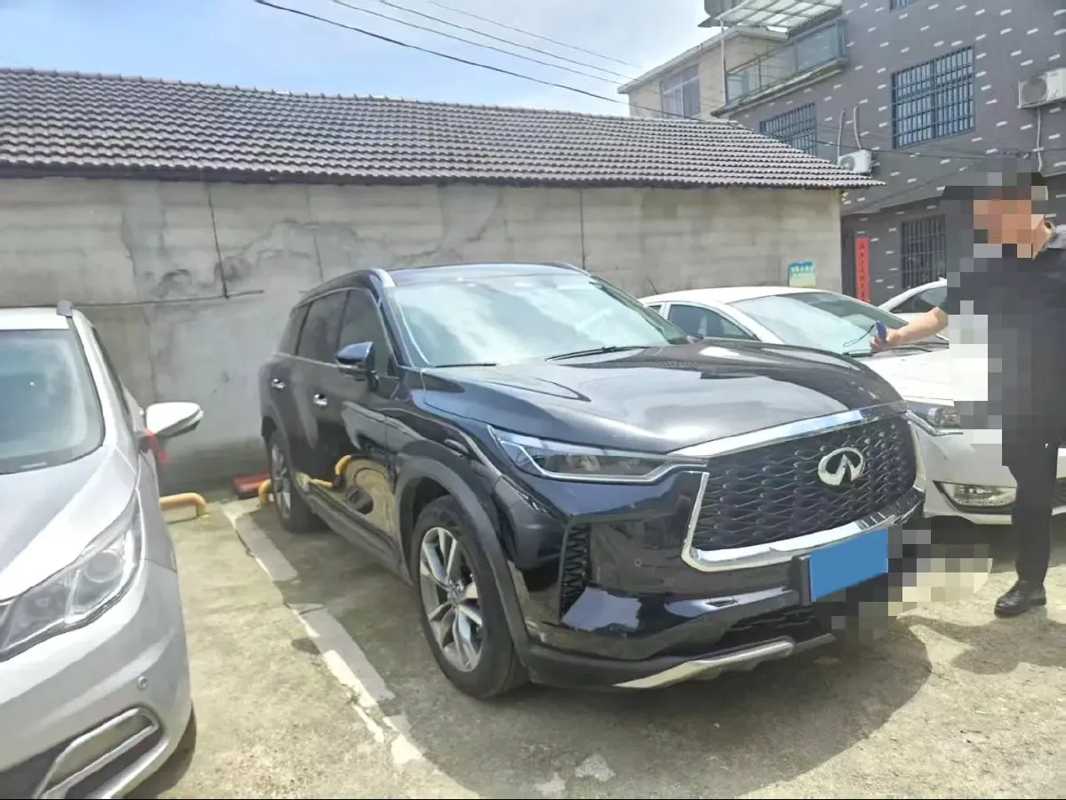 2024 Infiniti QX60 2.0T 252HP L4 9AT,autocango,china used car exporter,china ev exporter,chinese used car exporter,chinese used ev exporter