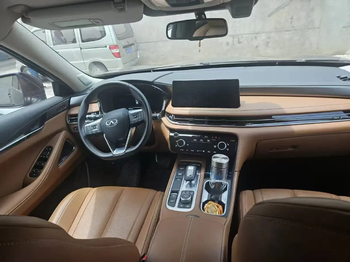 2024 Infiniti QX60 2.0T 252HP L4 9AT,autocango,china used car exporter,china ev exporter,chinese used car exporter,chinese used ev exporter