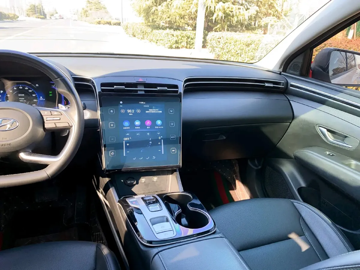 2023 Hyundai Tucson 1.5T 200HP L4 8AT,autocango,china used car exporter,china ev exporter,chinese used car exporter,chinese used ev exporter