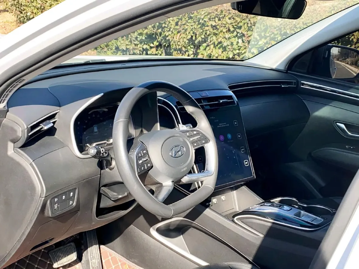 2023 Hyundai Tucson 1.5T 200HP L4 8AT,autocango,china used car exporter,china ev exporter,chinese used car exporter,chinese used ev exporter