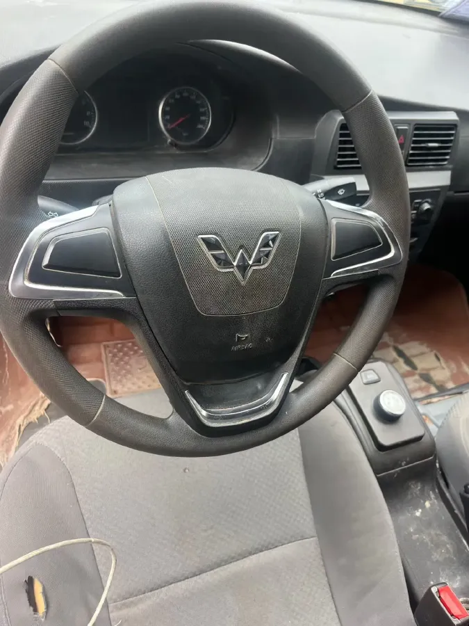 2022 WuLing RongGuang Mini Truck EV BEV 41.5KWH,autocango,china used car exporter,china ev exporter,chinese used car exporter,chinese used ev exporter