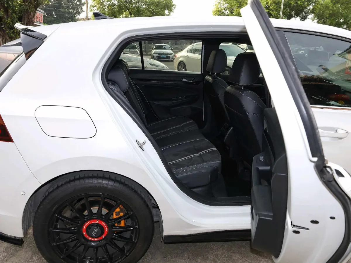 2023 Volkswagen Golf 1.4T 150HP L4 7DCT,autocango,china used car exporter,china ev exporter,chinese used car exporter,chinese used ev exporter