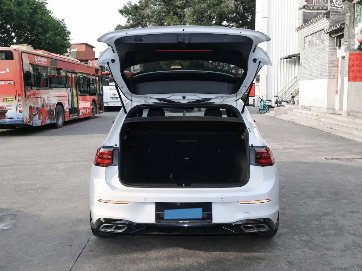 2023 Volkswagen Golf 1.4T 150HP L4 7DCT,autocango,china used car exporter,china ev exporter,chinese used car exporter,chinese used ev exporter