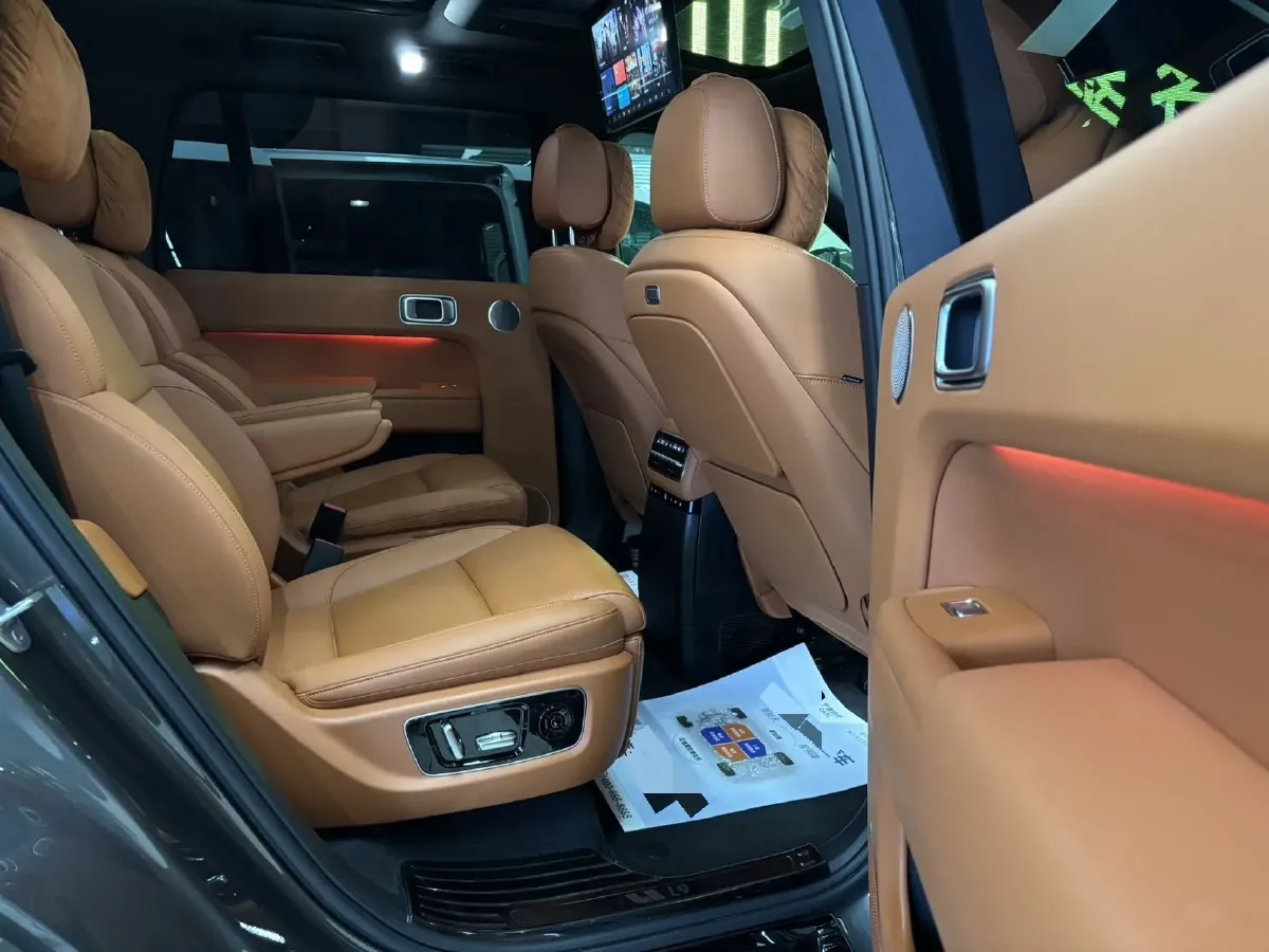 2022 Li L9 Range Extended 154HP REEV 42.6KWH,autocango,china used car exporter,china ev exporter,chinese used car exporter,chinese used ev exporter