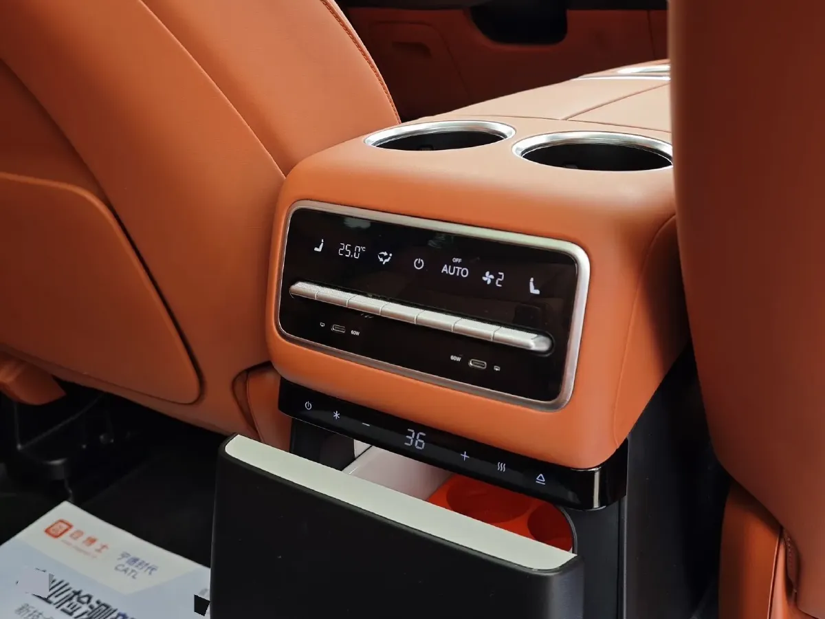 2022 Li L9 Range Extended 154HP REEV 42.6KWH,autocango,china used car exporter,china ev exporter,chinese used car exporter,chinese used ev exporter