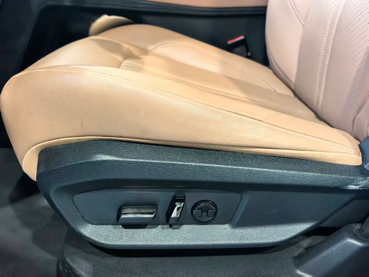 2020 NIO ES6 BEV 100KWH,autocango,china used car exporter,china ev exporter,chinese used car exporter,chinese used ev exporter