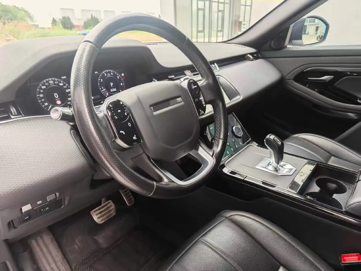 2020 Land Rover Range Rover Evoque 2.0T 249HP L4 9AT,autocango,china used car exporter,china ev exporter,chinese used car exporter,chinese used ev exporter