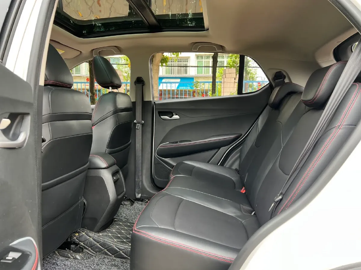 2021 BaoJun 510 1.5L 99HP L4 CVT,autocango,china used car exporter,china ev exporter,chinese used car exporter,chinese used ev exporter