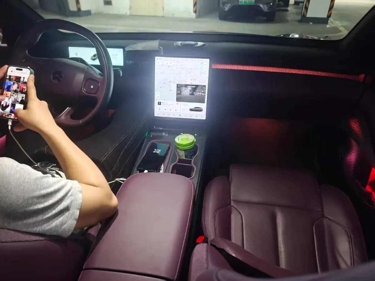 2024 NIO ET5T BEV 75KWH,autocango,china used car exporter,china ev exporter,chinese used car exporter,chinese used ev exporter