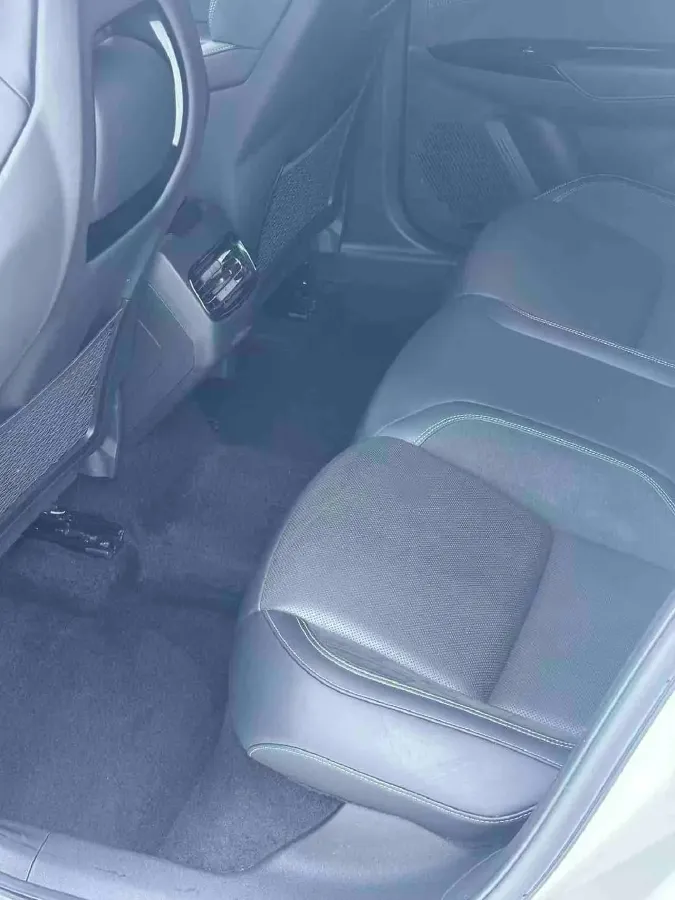 2022 LYNK&CO 03 2.0T 190HP L4 7DCT,autocango,china used car exporter,china ev exporter,chinese used car exporter,chinese used ev exporter