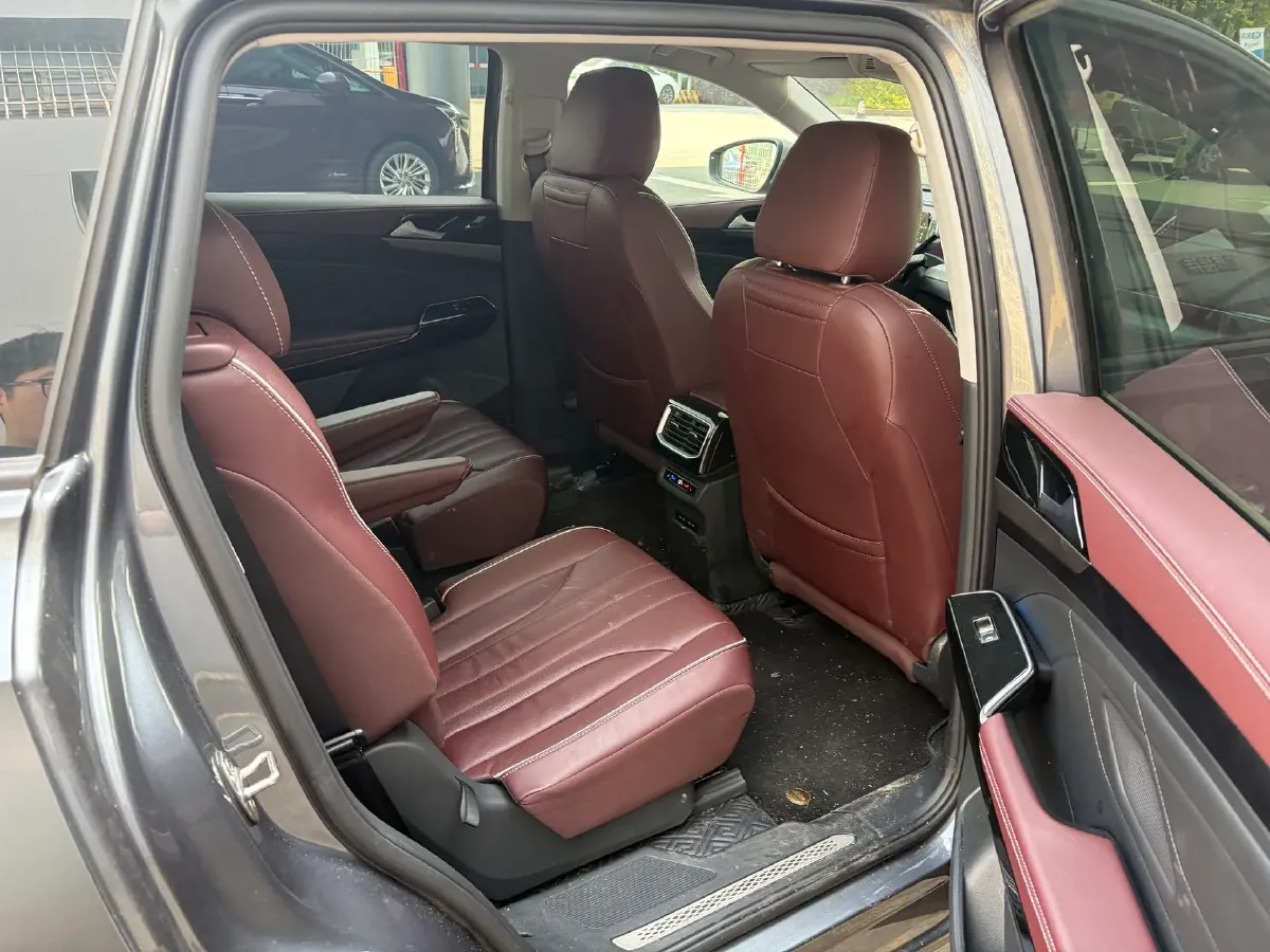 2023 Volkswagen ID.6 X BEV 83.4KWH,autocango,china used car exporter,china ev exporter,chinese used car exporter,chinese used ev exporter