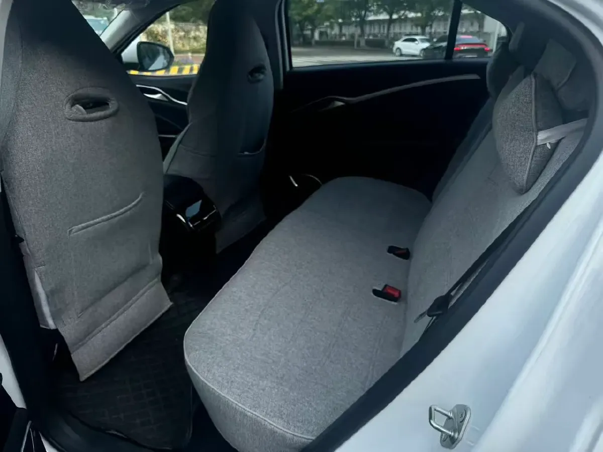 2021 Roewe RX5 1.5T 181HP L4 7DCT,autocango,china used car exporter,china ev exporter,chinese used car exporter,chinese used ev exporter