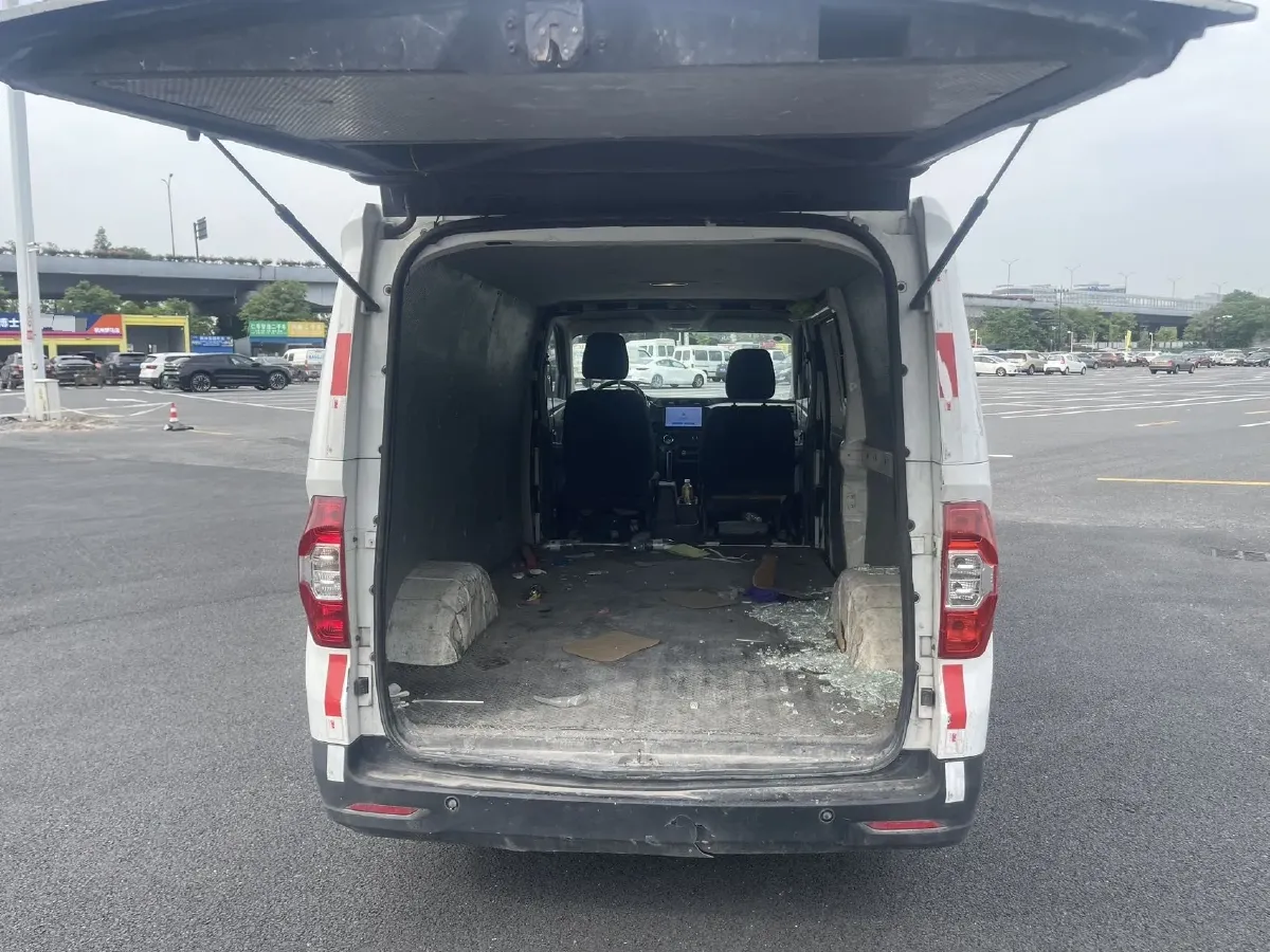 2021 Bestune T77 1.5T 169HP L4 7DCT,autocango,china used car exporter,china ev exporter,chinese used car exporter,chinese used ev exporter