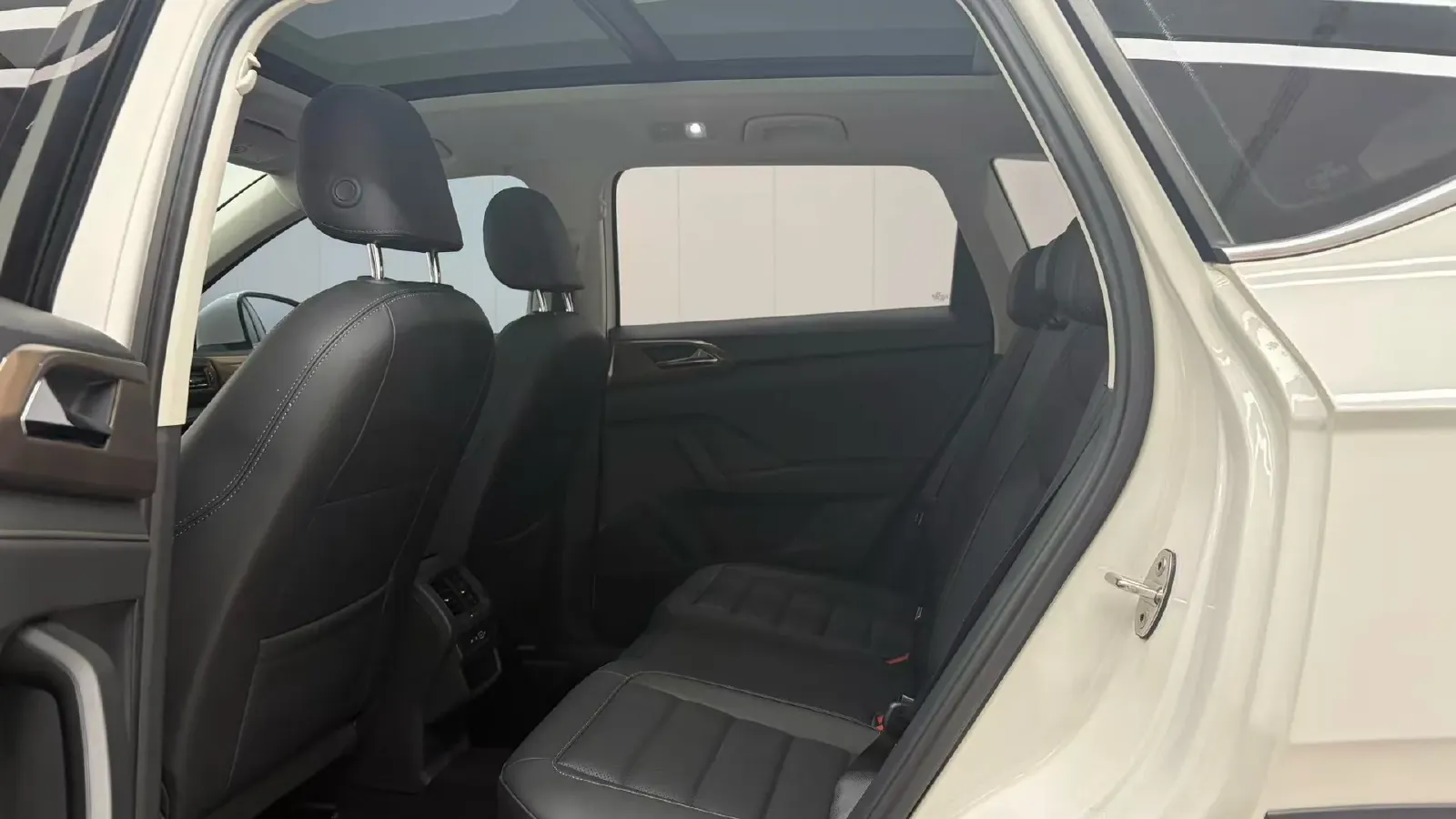 2021 Volkswagen Tharu 1.4T 150HP L4 7DCT,autocango,china used car exporter,china ev exporter,chinese used car exporter,chinese used ev exporter