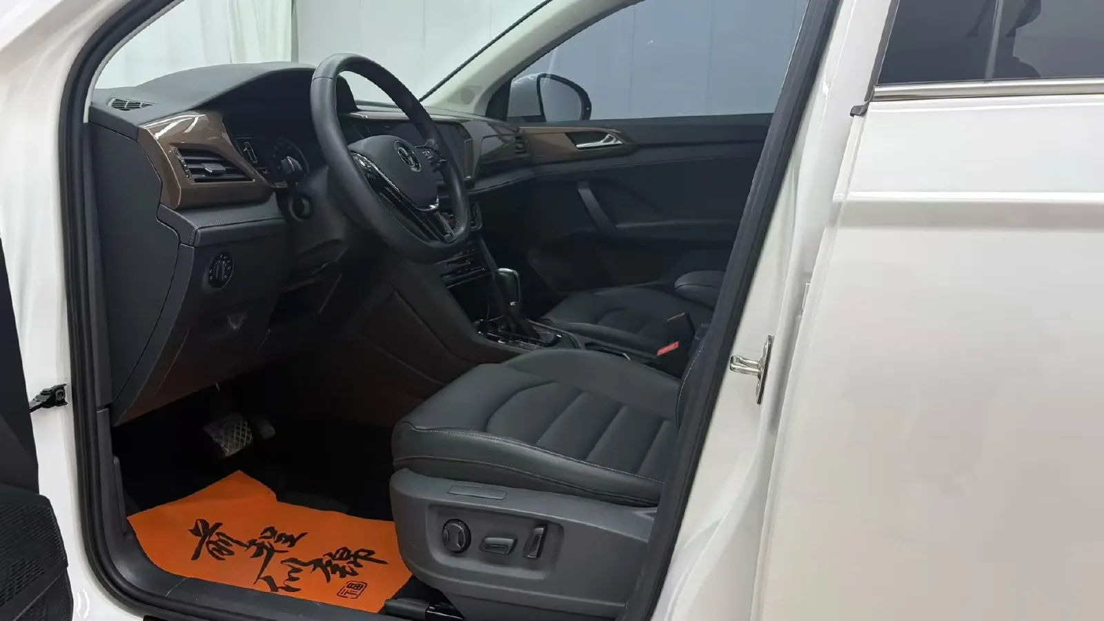 2021 Volkswagen Tharu 1.4T 150HP L4 7DCT,autocango,china used car exporter,china ev exporter,chinese used car exporter,chinese used ev exporter