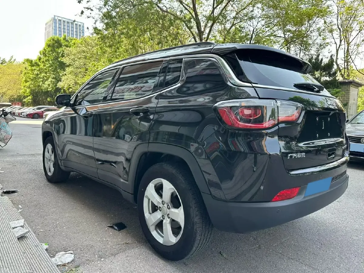 2019 Jeep Compass 1.3T 173HP L4 7DCT,autocango,china used car exporter,china ev exporter,chinese used car exporter,chinese used ev exporter