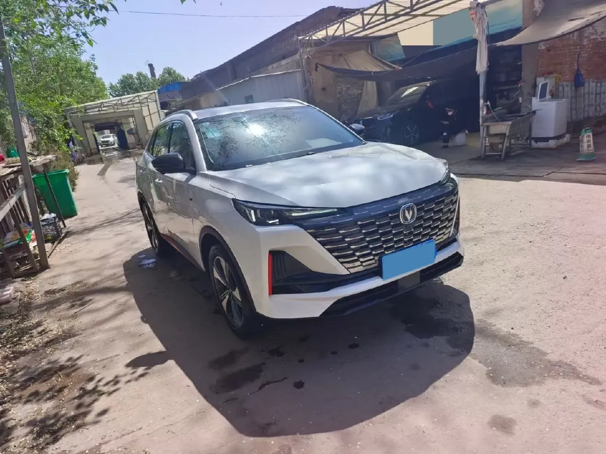 2023 ChangAn CS55 Plus 1.5T 188HP L4 7DCT,autocango,china used car exporter,china ev exporter,chinese used car exporter,chinese used ev exporter