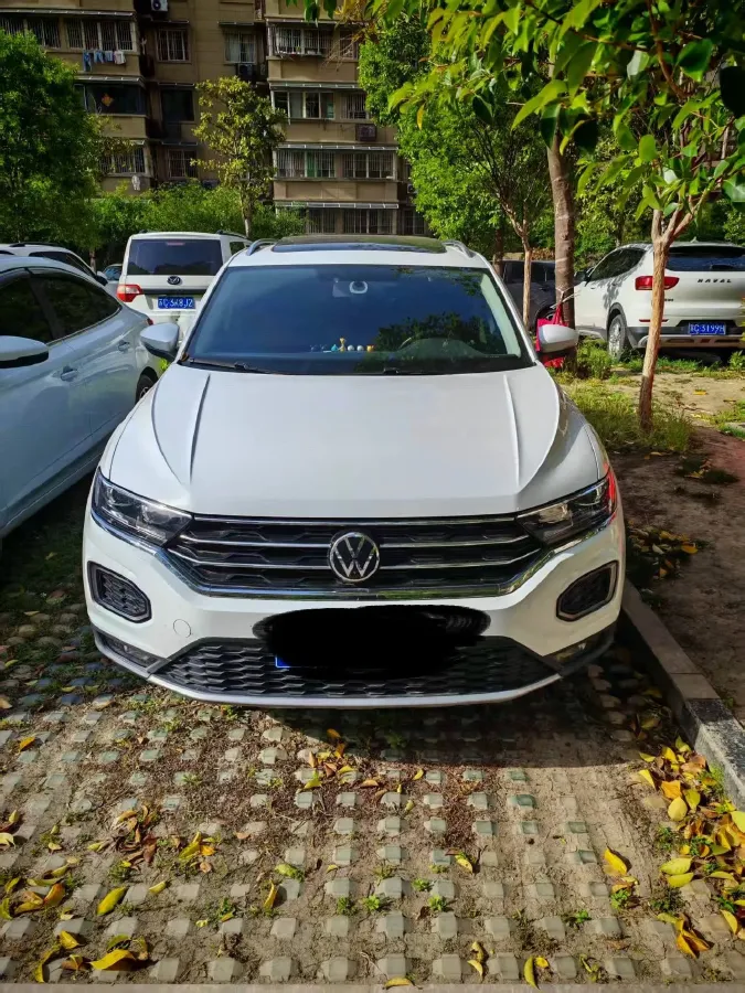 2021 Volkswagen T-Roc 1.4T 150HP L4 7DCT,autocango,china used car exporter,china ev exporter,chinese used car exporter,chinese used ev exporter
