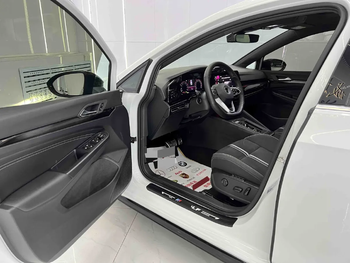2021 Volkswagen Golf 1.4T 150HP L4 7DCT,autocango,china used car exporter,china ev exporter,chinese used car exporter,chinese used ev exporter