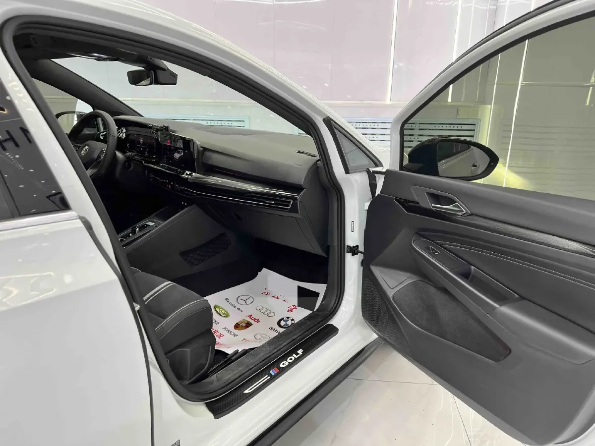 2021 Volkswagen Golf 1.4T 150HP L4 7DCT,autocango,china used car exporter,china ev exporter,chinese used car exporter,chinese used ev exporter